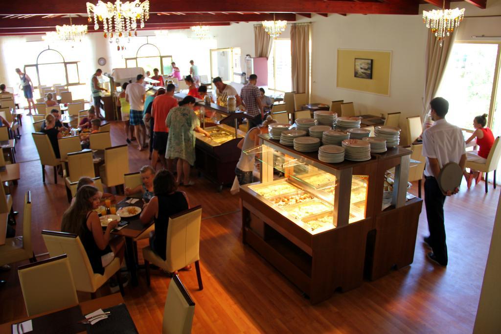Agelia Beach Hotel Sfáka Exteriér fotografie